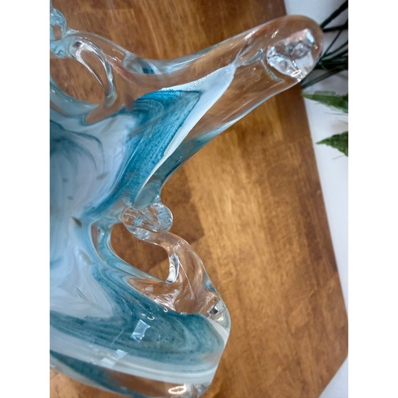 Vintage Hand Blown Blue White Art Glass Ruffled Vase Sculptural Studio Glass - Picture 10 of 10